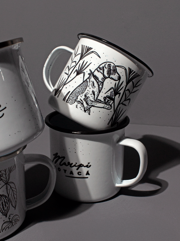 Taza de peltre Perrito aguapanelero